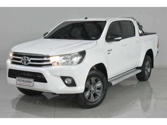 TOYOTA HILUX 2.7 SR 4X2 CD 16V FLEX 4P AUTOMÁTICO TOYOTA HILUX 2.7 SR 4X2 CD 16V FLEX 4P AUTOMÁTICO